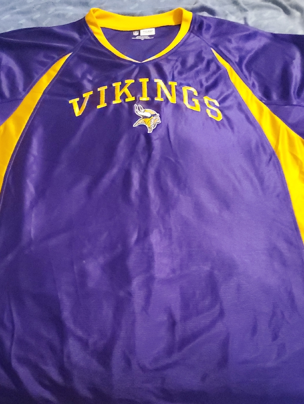 NFL Minnesota Vikings Purple and Gold Jersey Shirt...🏈